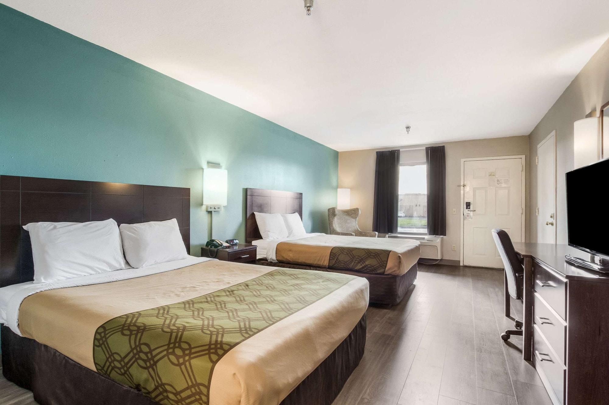 Econo Lodge Inn & Suites I-65 Brooks Экстерьер фото